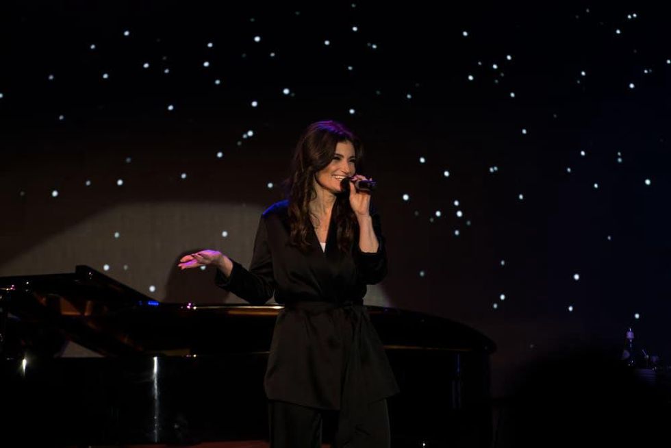 Idina Menzel