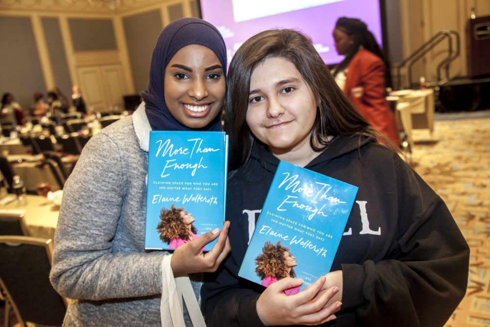 Ilhan Khallif, Starr Escobar