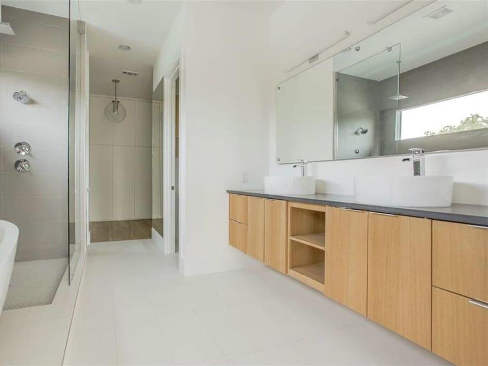 Inwood Park Home for Sale