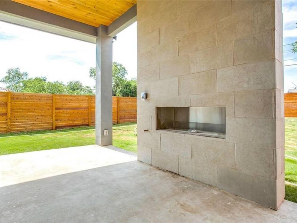 Inwood Park Home for Sale