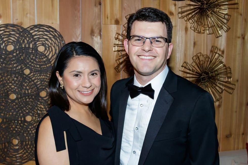 Itzel Crow, Nathan Crow