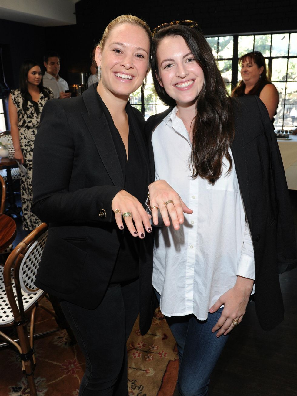 Jacquelin Sewell Taylor, Maya Nairn