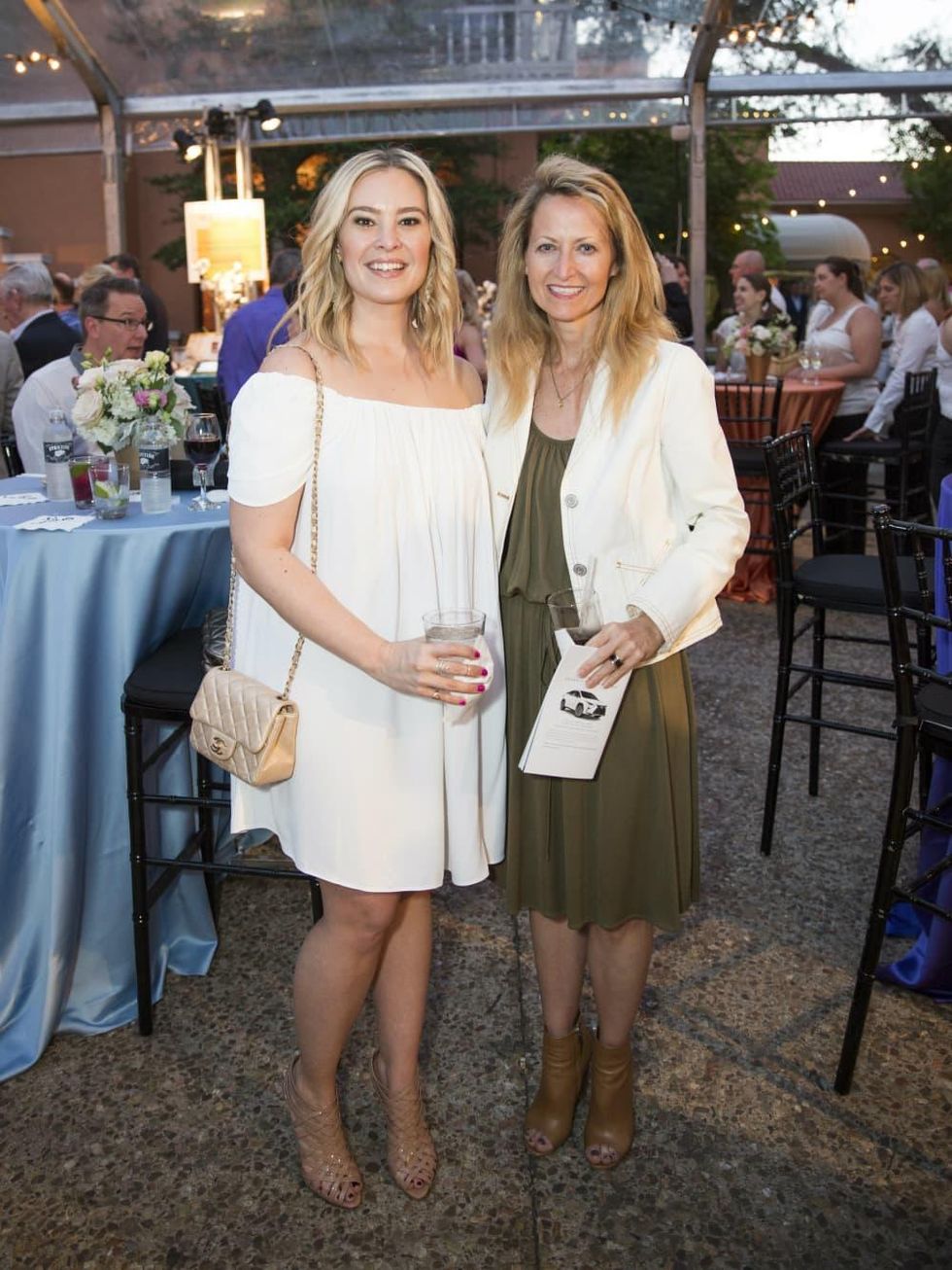 Jacqueline Taylor, Lynn McBee