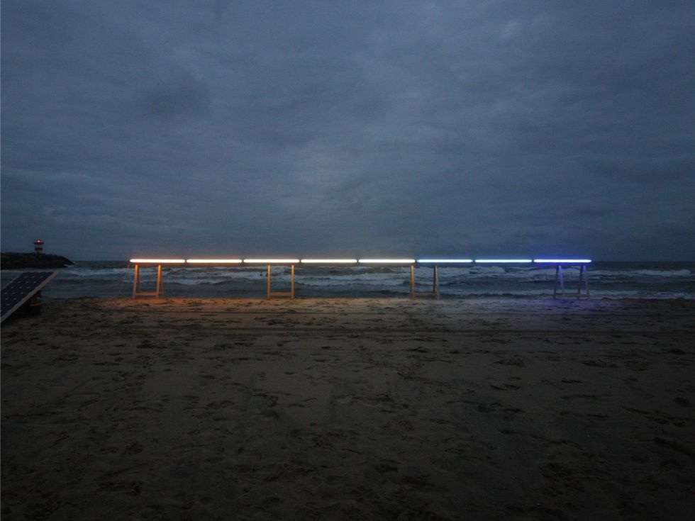 James Geurts drawing horizon solar light installation