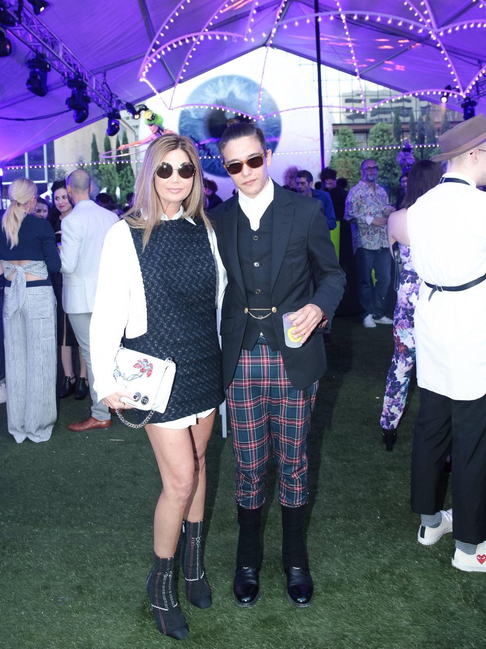 Jennifer Karol, Ruben Burgess