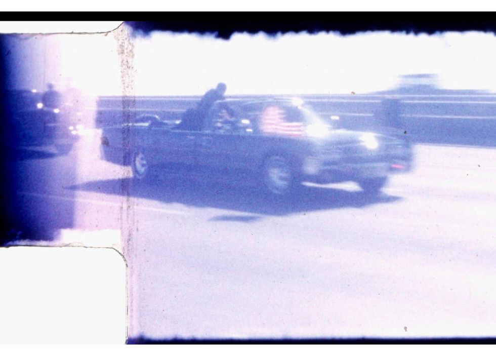 Just-found footage of JFK motorcade in Dallas up for auction ...