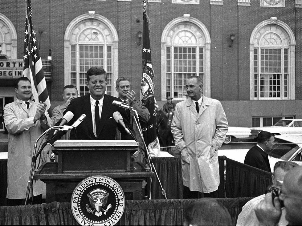 JFK, The University of Texas at Arlington Library