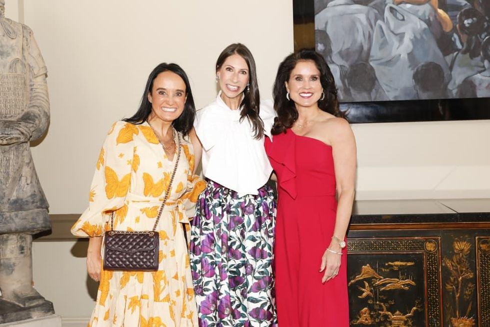 Joanna Clarke, Elizabeth Ward, Wendy Messman