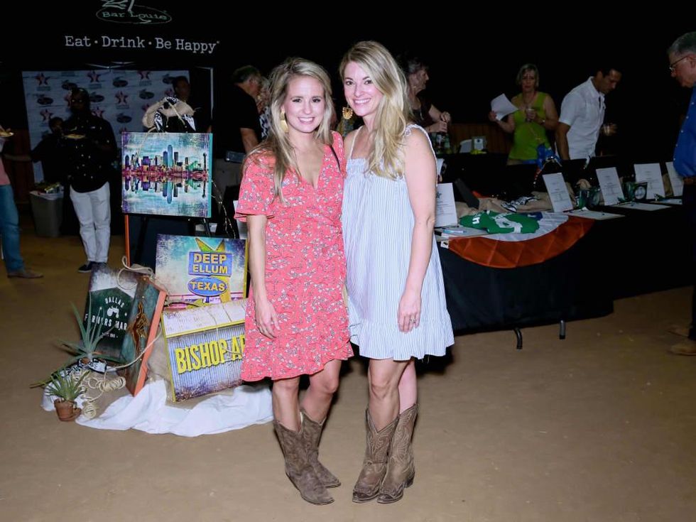 Jordan Prochaska, Ainee Ibes