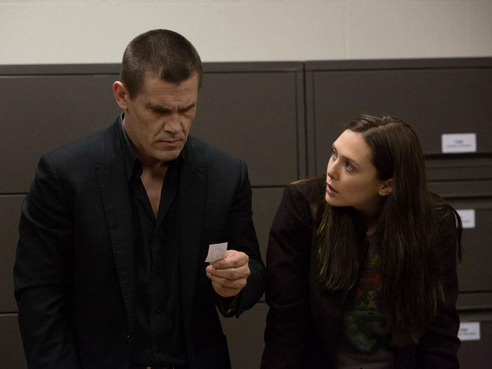 Josh Brolin and Elizabeth Olsen in Oldboy