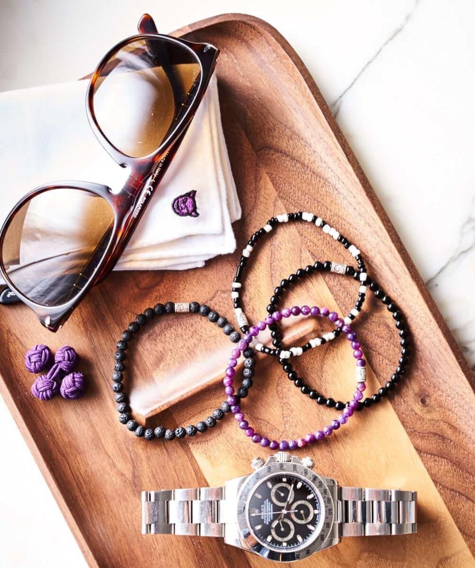 josh madans, accessories