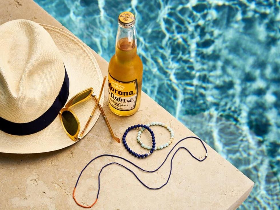 josh madans, corona bracelets pool