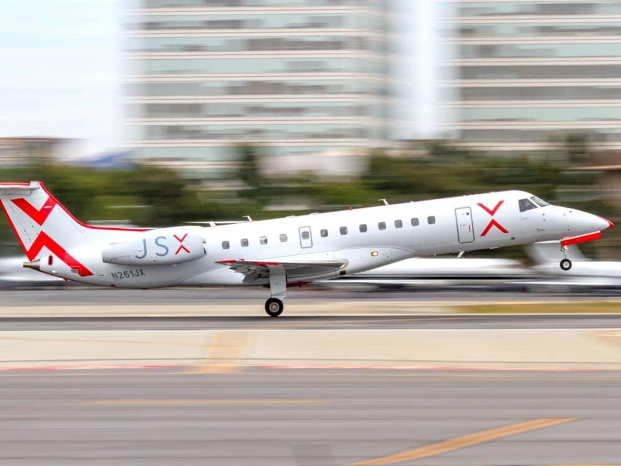 Dallas-based JSX tempts high rollers with new daily hop-on flights to Las - CultureMap