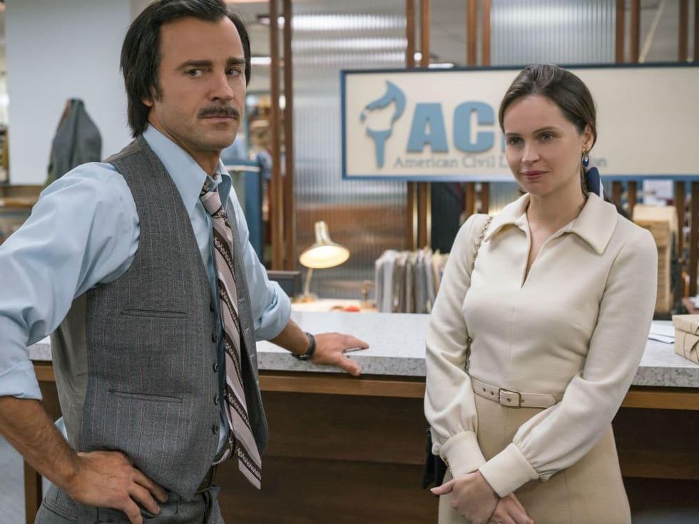 Justin Theroux and Felicity Jones in On the Basis of Sex