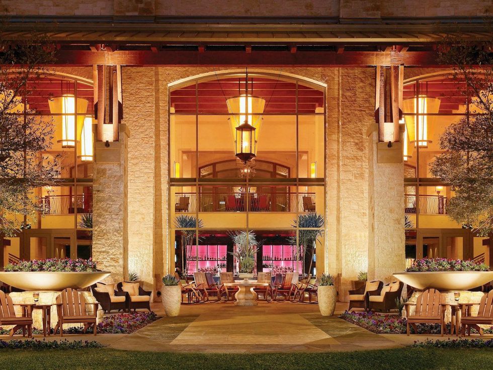 JW Marriott San Antonio exterior