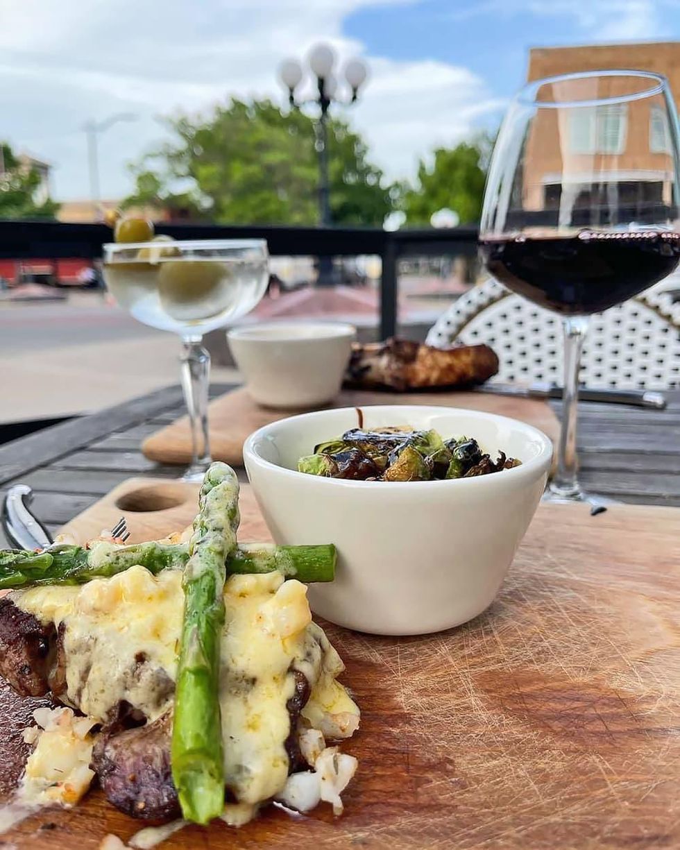 karat bar and bistro food downtown