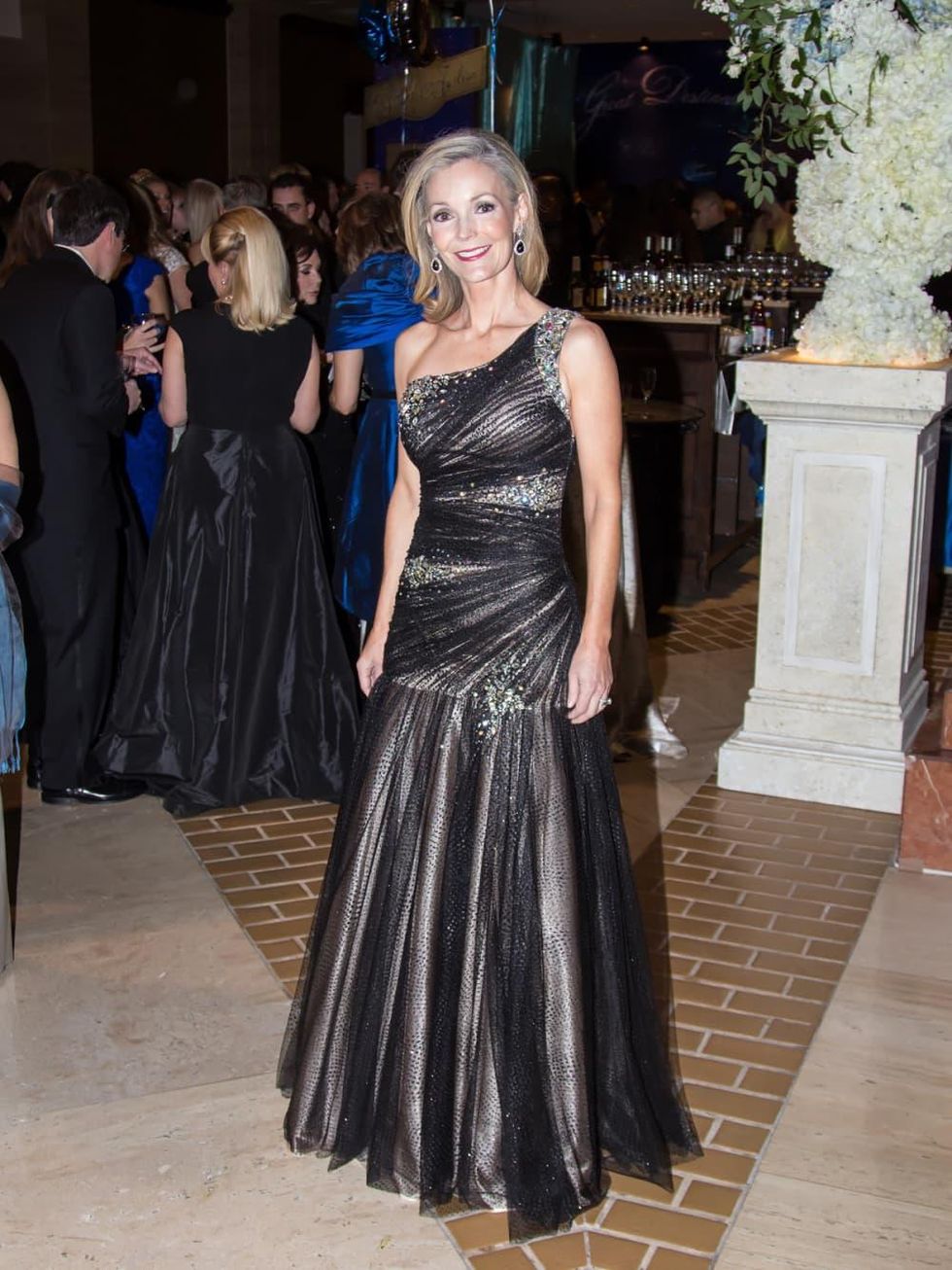 Katherine Coker in G. Couture