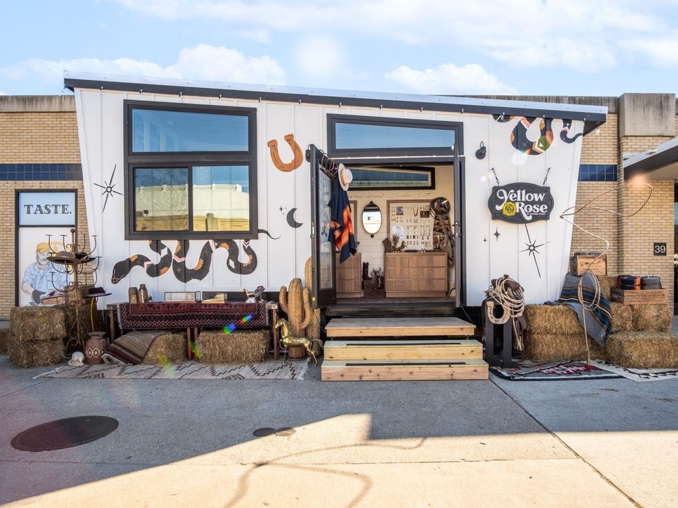 Kendra Scott Tiny House FWSSR