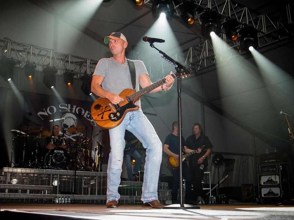 Kenny Chesney, Cattle Barons Ball, Gilleys
