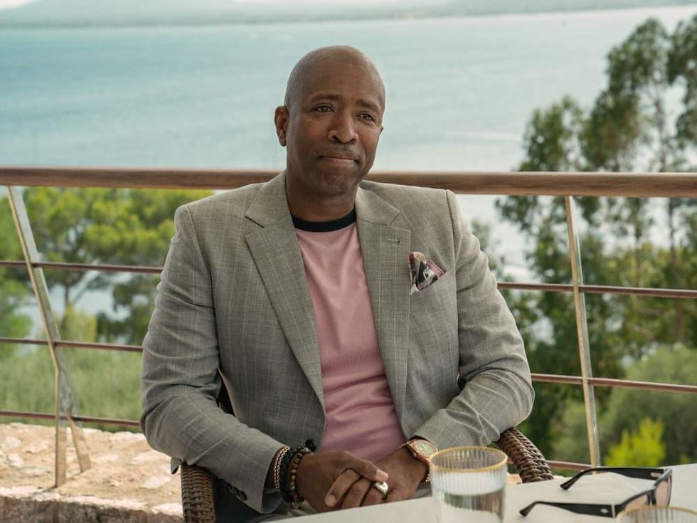 Kenny Smith in Hustle