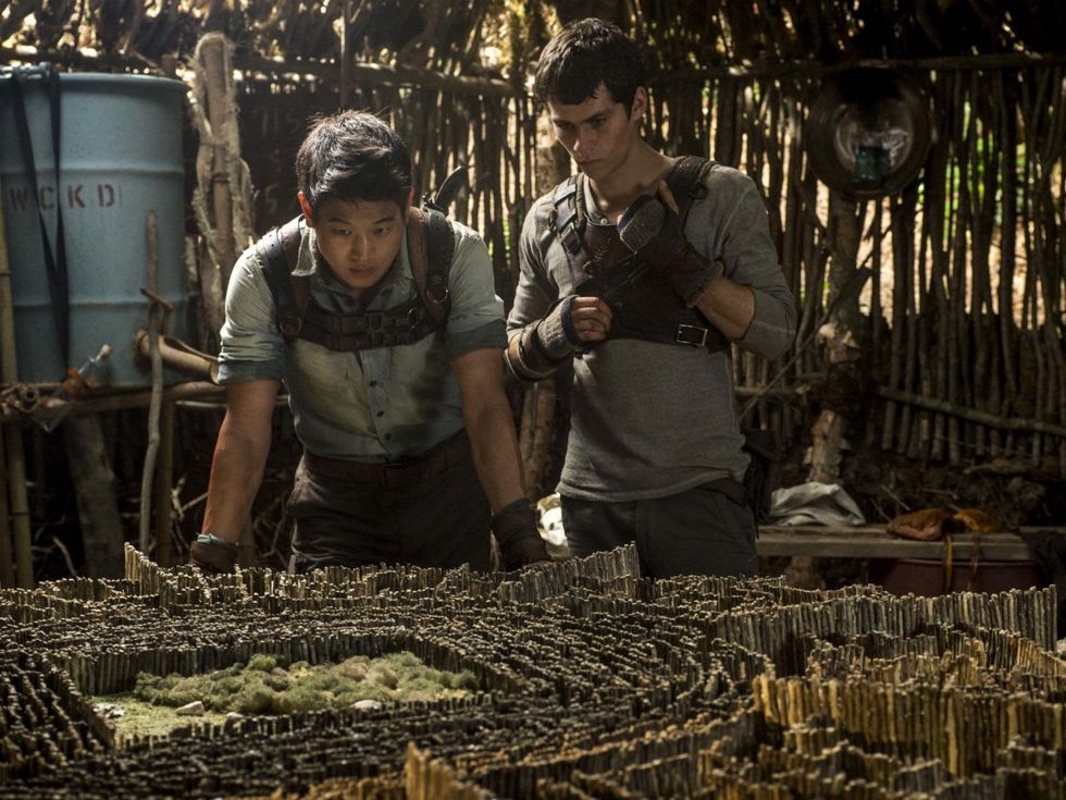 Ki Hong Lee and Dylan O'Brien in The Maze Runner