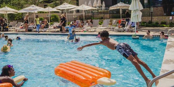 From pools to parks, your summer guide to water fun in Dallas-Fort Worth - Vimarsana News