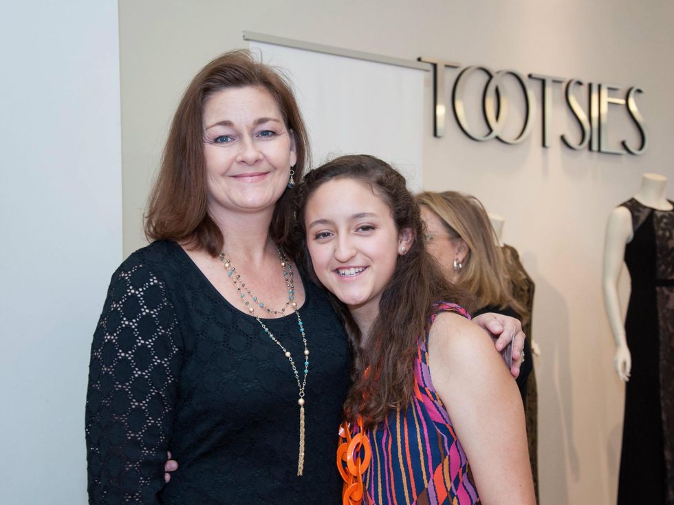 Kim Martinez, Maisey Martinez