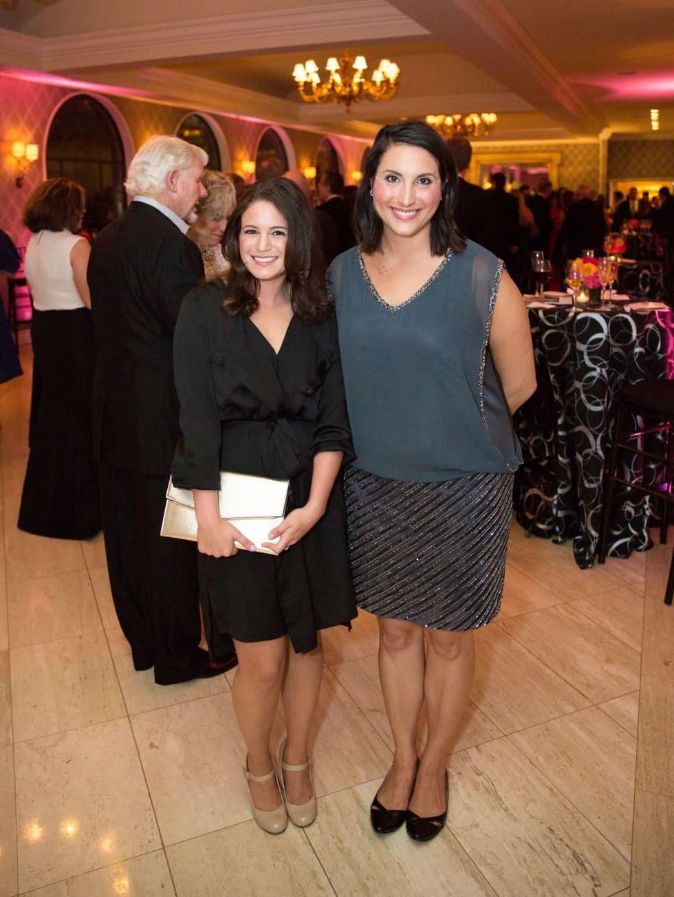 Kimberly Serrano, Maura Sheffler