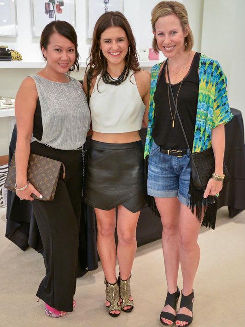 Kimberly Vilayvanh, Ellen Flowers, Allison Edwards, TOOTSIES top blogger