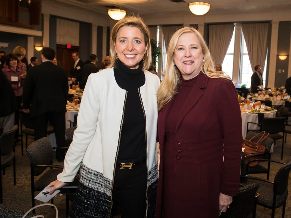 Kit Sawers, Gina Betts