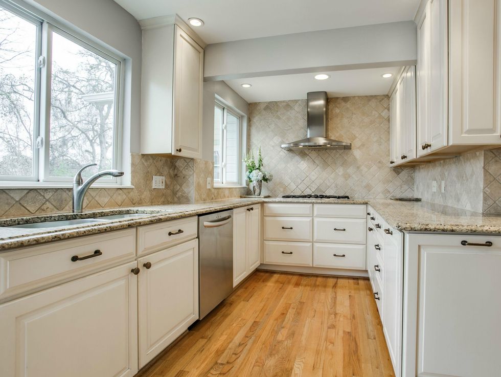 Kitchen 1 6603 Santa Fe Avenue