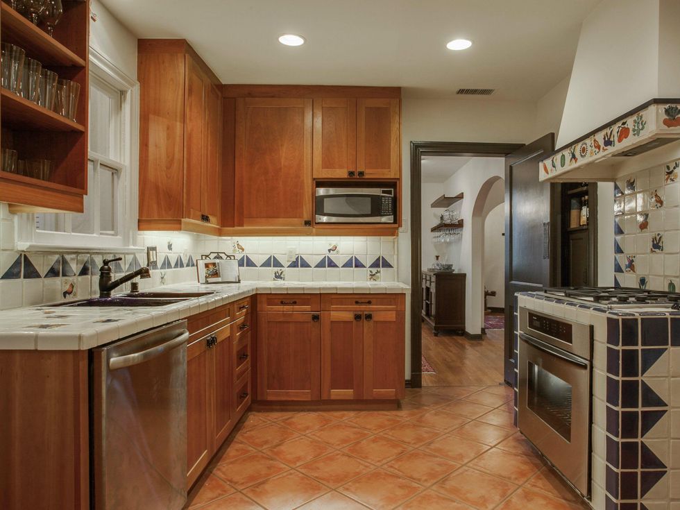 Kitchen at 5338 Ellsworth Ave in Dallas