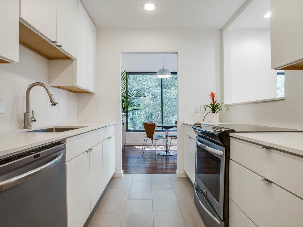 Kitchen at 5990 Lindenshire #125E