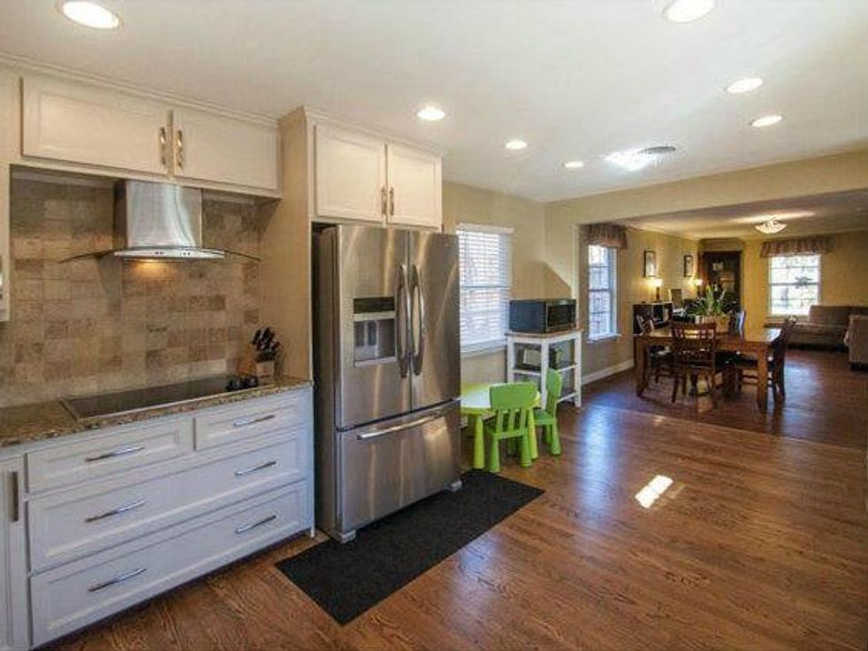 Kitchen at 806 Knoll in Dallas