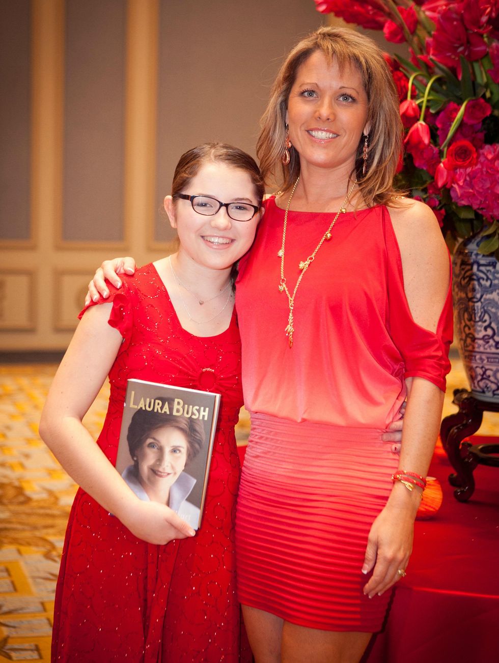 Kylee Shea, Sheryl Shea