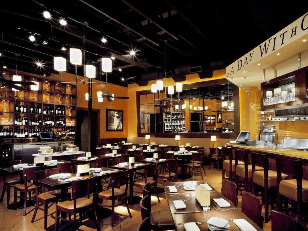 La Duni Oak Lawn interior