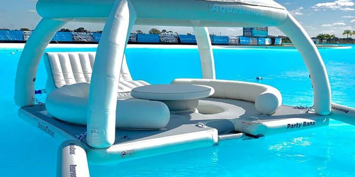 Texas’ largest crystal lagoon makes a splash with new floating cabanas ...