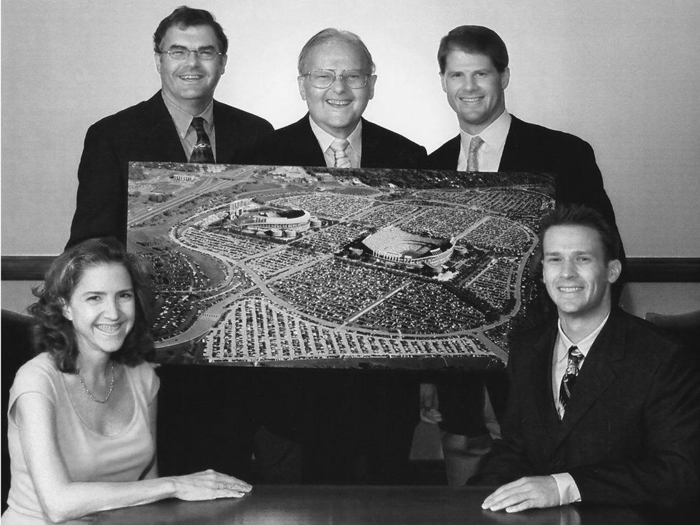 Lamar Hunt and family
