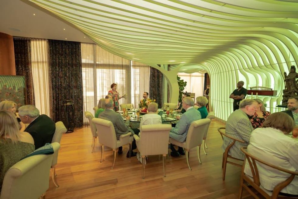 Laree Hulshoff speaking during dinner