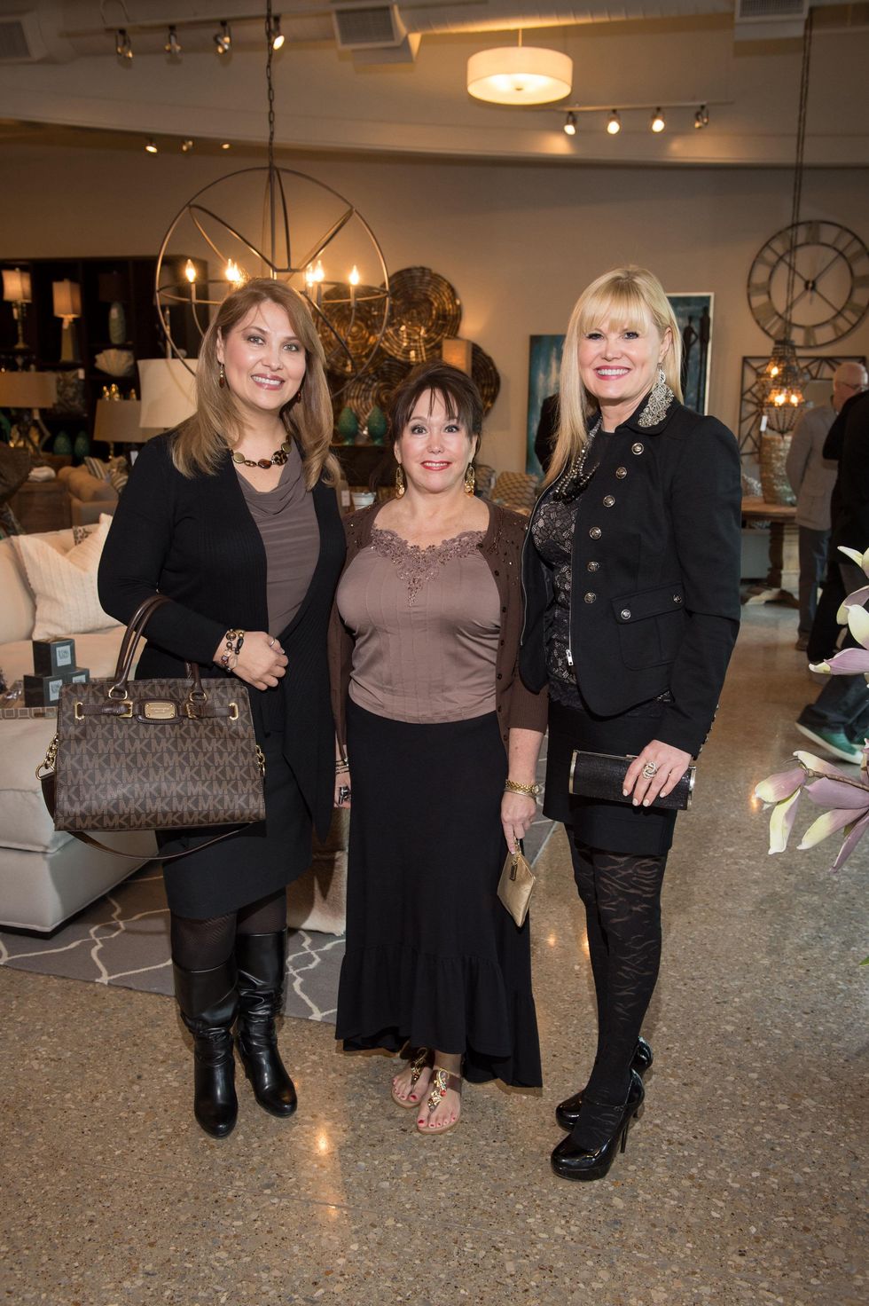 Laura Flores, Karen Lukin, Regina Bruce