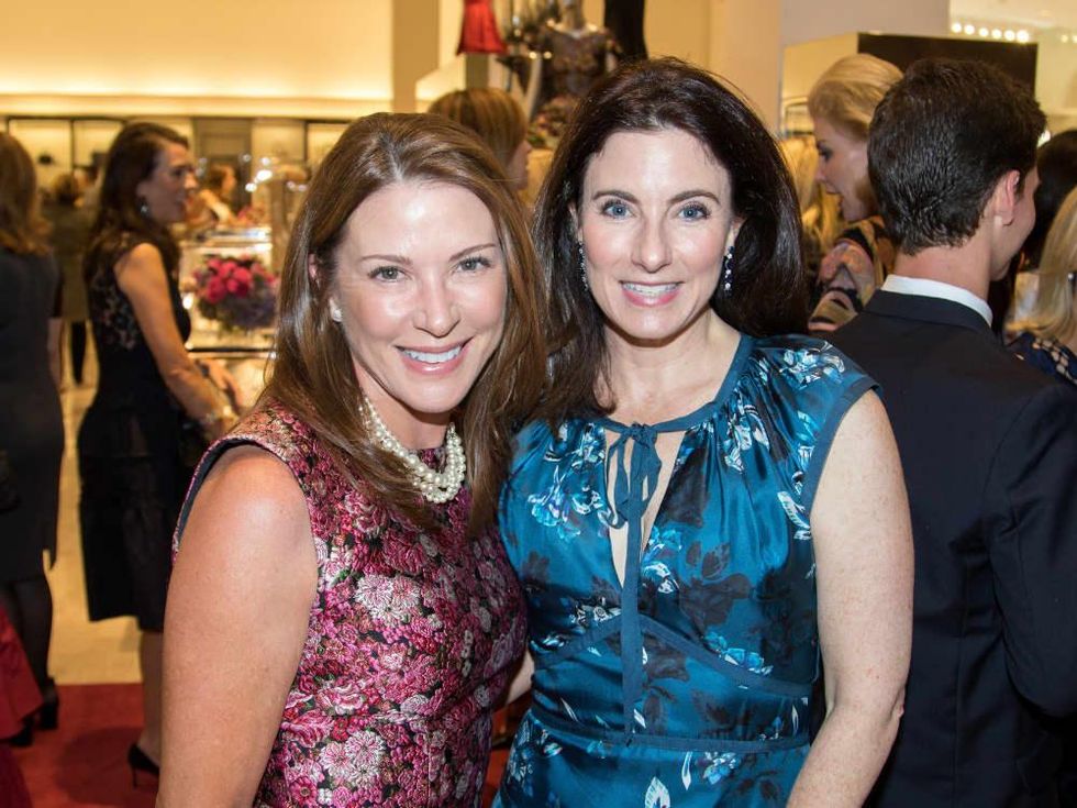 Laura Koonsman, Michelle Lockhart