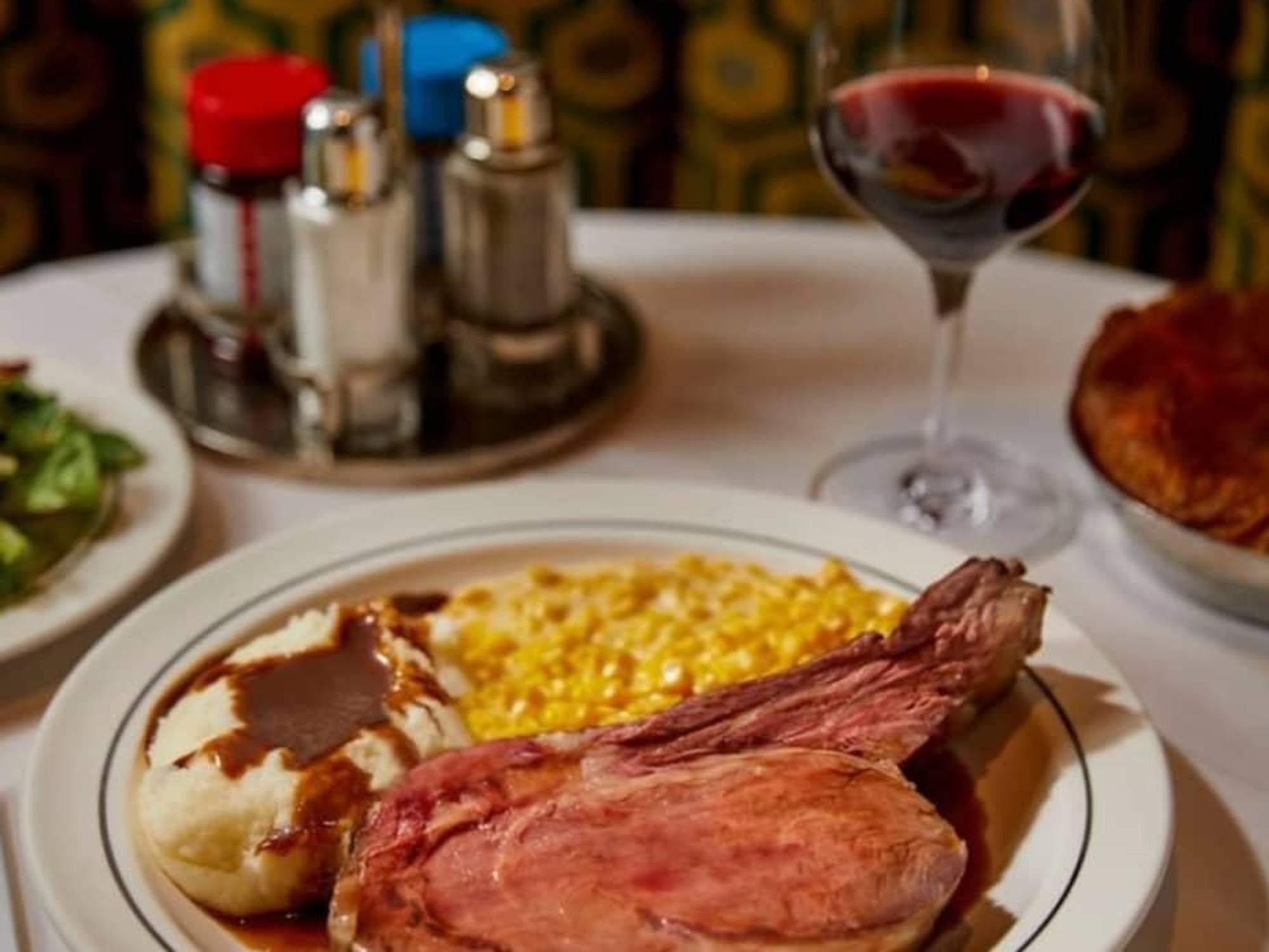 Lawry's the Prime Rib to close Dallas location after 40 years ...