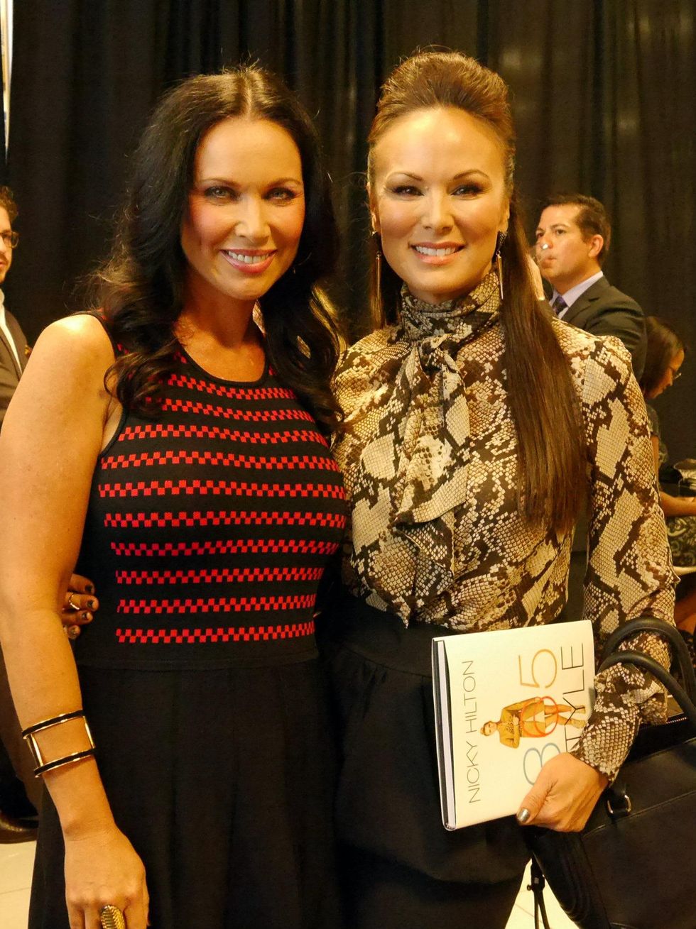 LeeAnne Locken (THE FASHIONISTAS), Tiffany Hendra (Sanctuary of Style), nicky hilton book signing