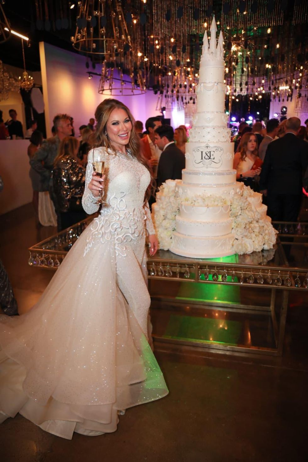 LeeAnne Locken wedding champagne cake