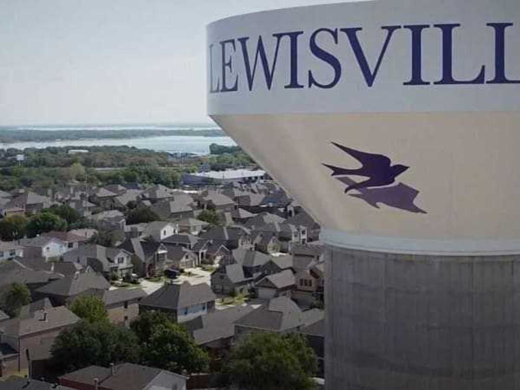 Lewisville water tower