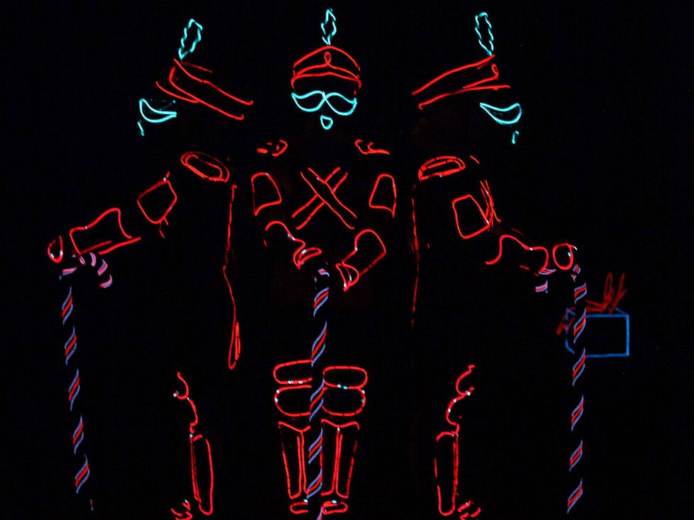 Lightwire Theater presents A Very Electric Christmas