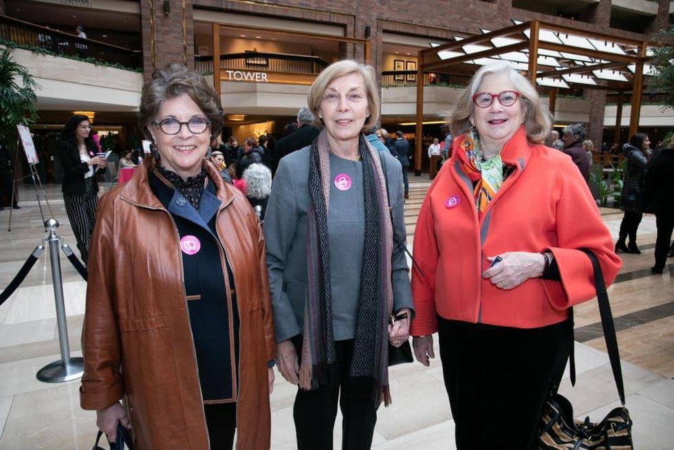 Linda McFarland, Rue Henry, Katie Allen