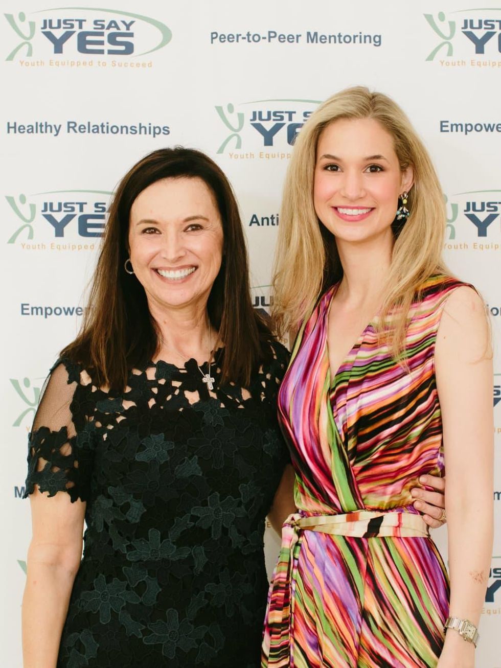 Linda Rossi, Kathryn Rossi