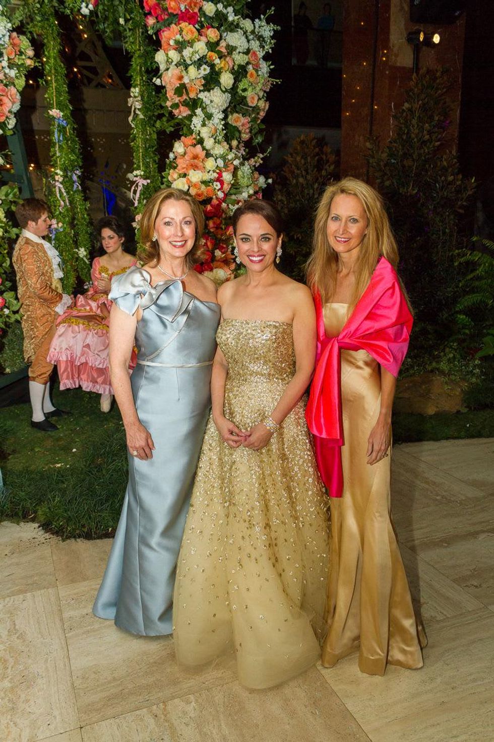 Linda Seacrest, Aileen Pratt, Lynn McBee