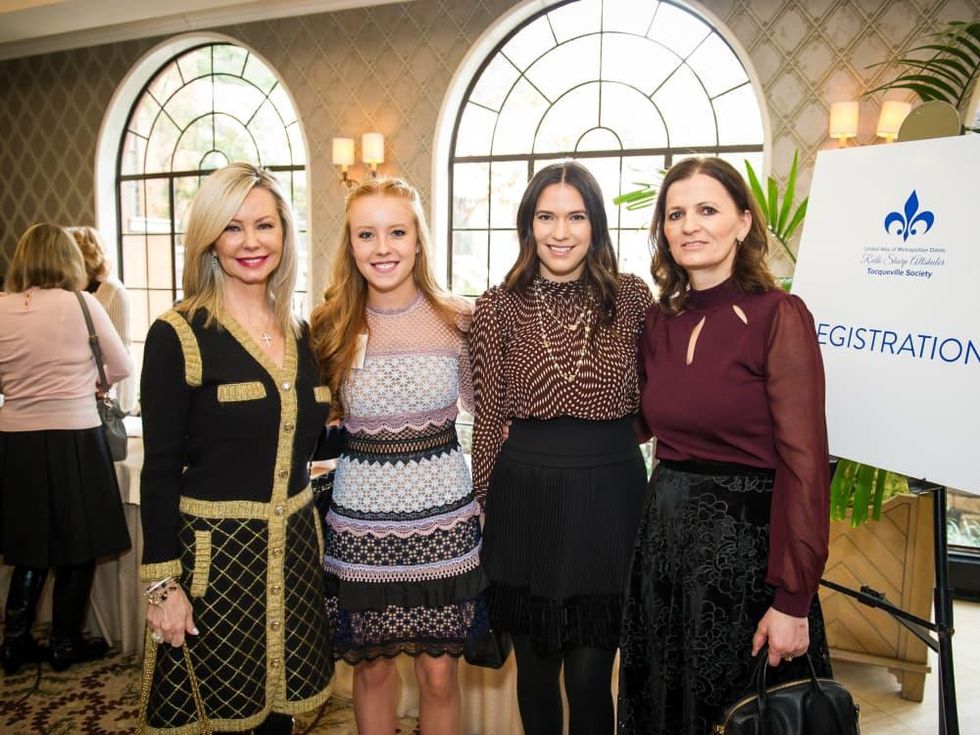 Lisa Cooley, Ciara Cooley, Bela Cooley, Baga Pjetrovic